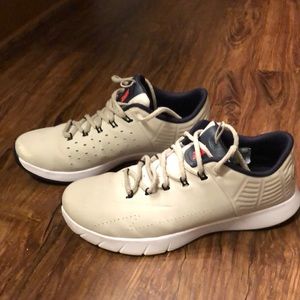 Nike Lunarlon Sneakers